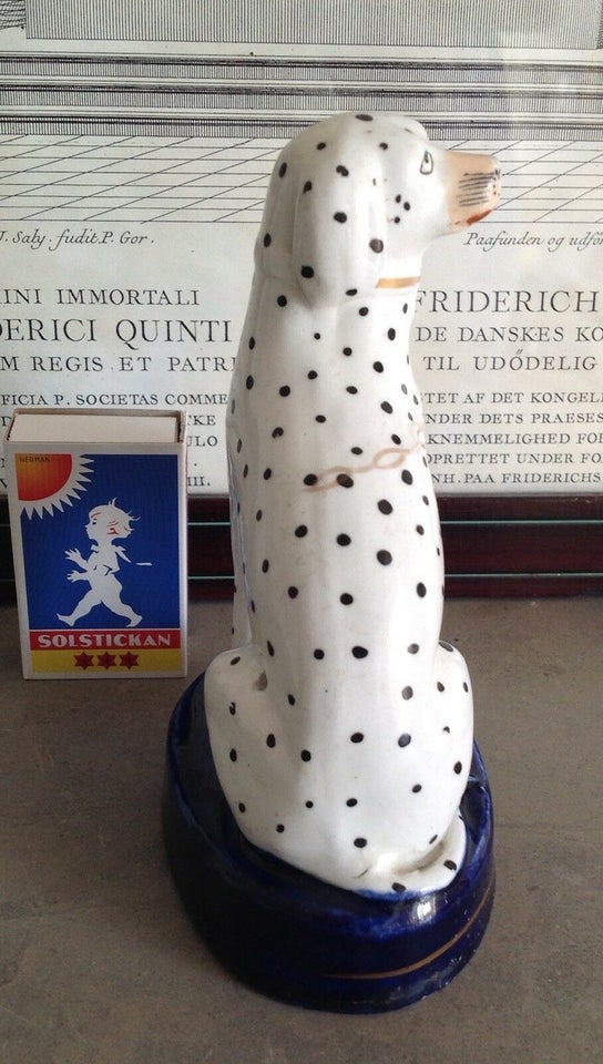 Staffordshire porcelænshund