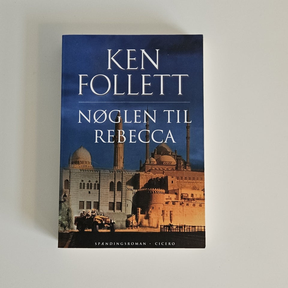 Nøglen til Rebecca, Ken Follett,