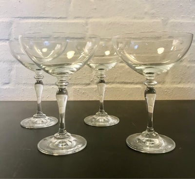 Glas Champagneskåle /