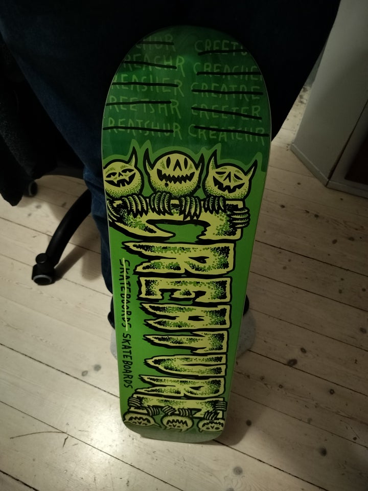 Skateboard, Creature