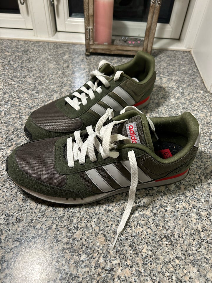 Sneakers, str. 42, Adidas