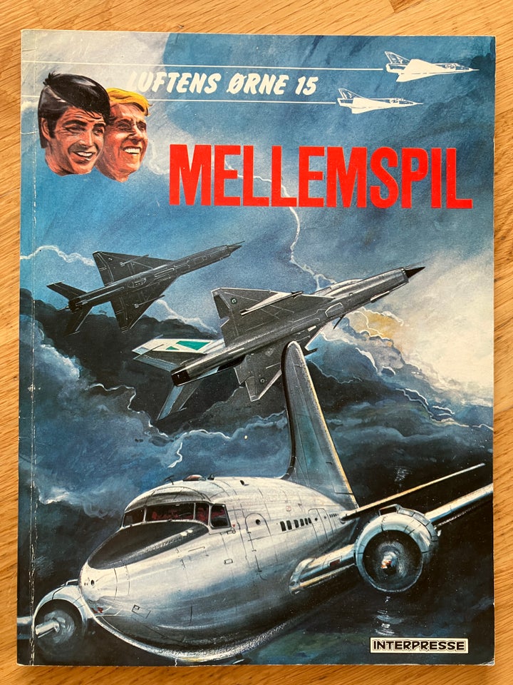 Luftens Ørne nr 15 - Mellemspil