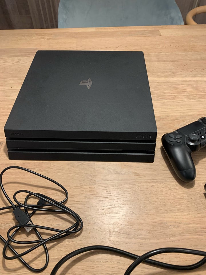 Playstation 4 Pro, Perfekt