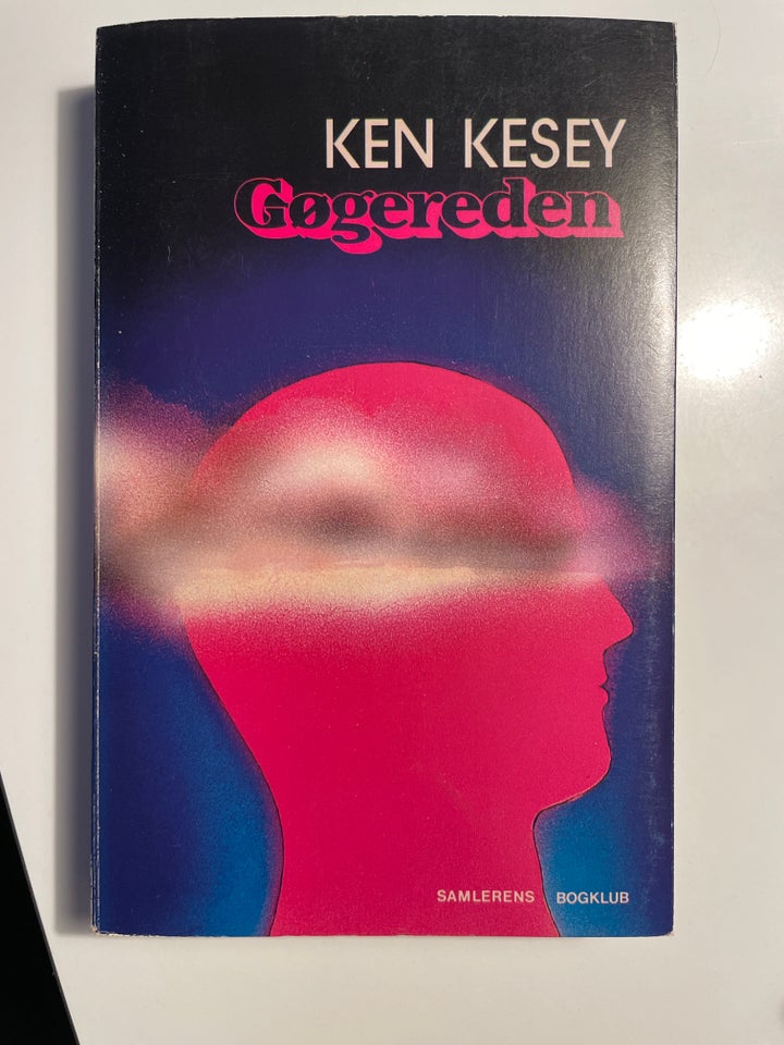 Gøgereden, Ken Kesey, genre: roman