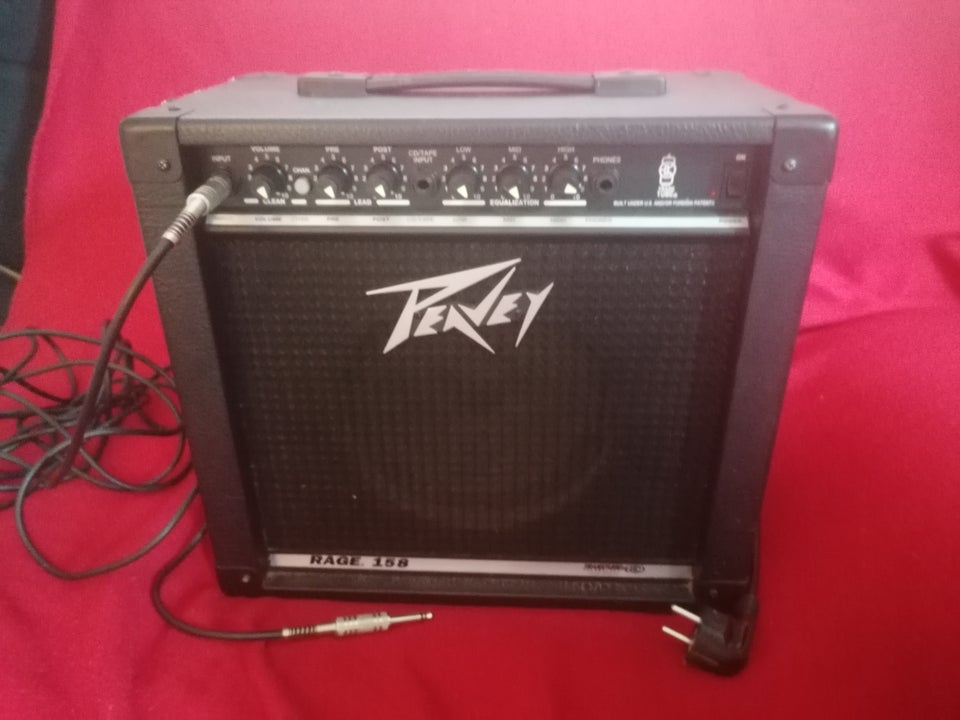 Guitarforstærker Peavey Rage 158