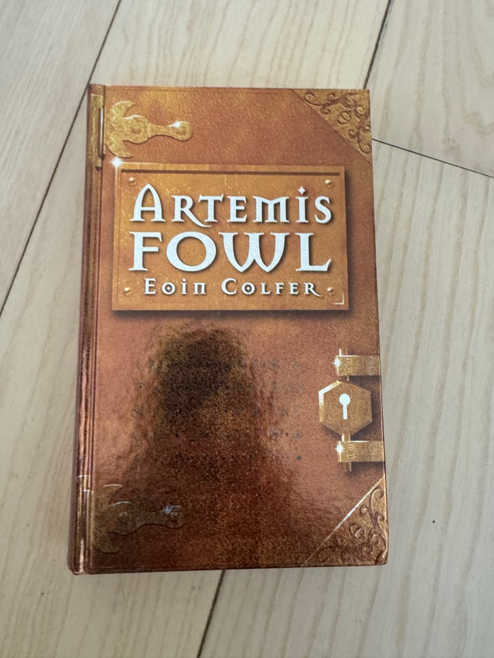 Srtemis Fowl Eoin Colfer