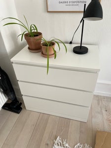 Andet skab Ikea b: 80 d: 48 h: 78