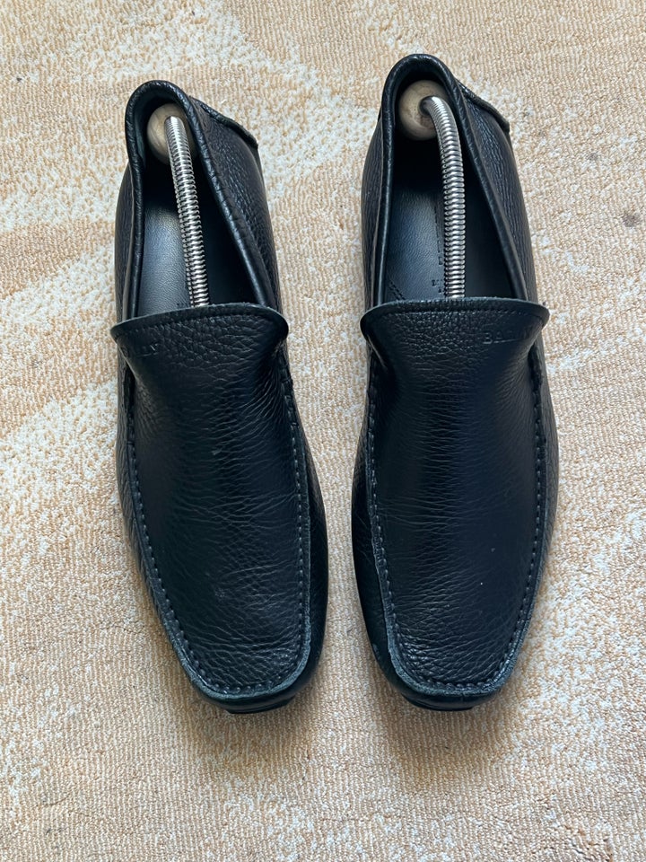 Loafers Bally str 41