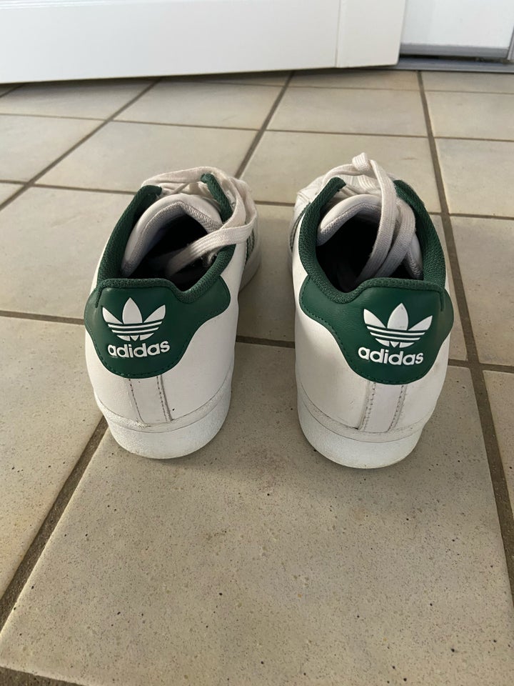 Sneakers, str. 40,5, Adidas