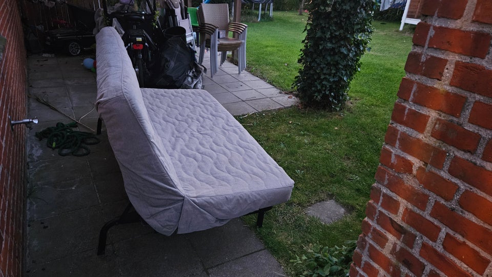 Sovesofa Nyhamn b: 140 l: 200 h: 90