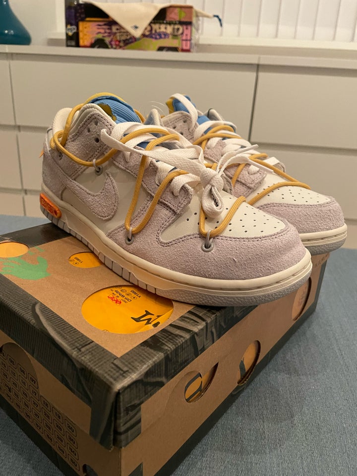 Sneakers, Nike dunk low off white