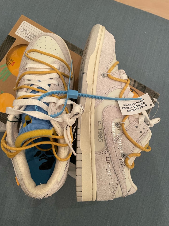 Sneakers, Nike dunk low off white