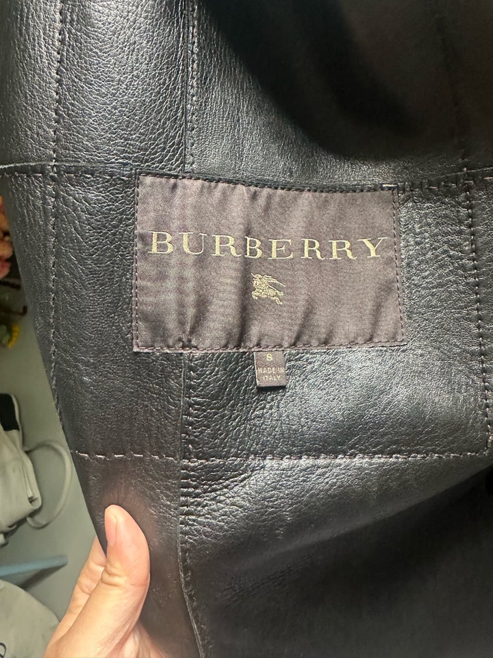 Læderjakke, str. 40, Burberry