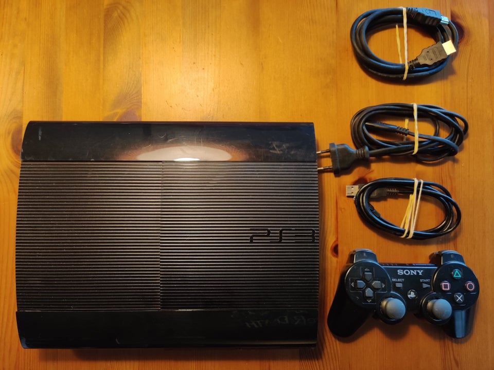 Playstation 3 super slim m 500GB