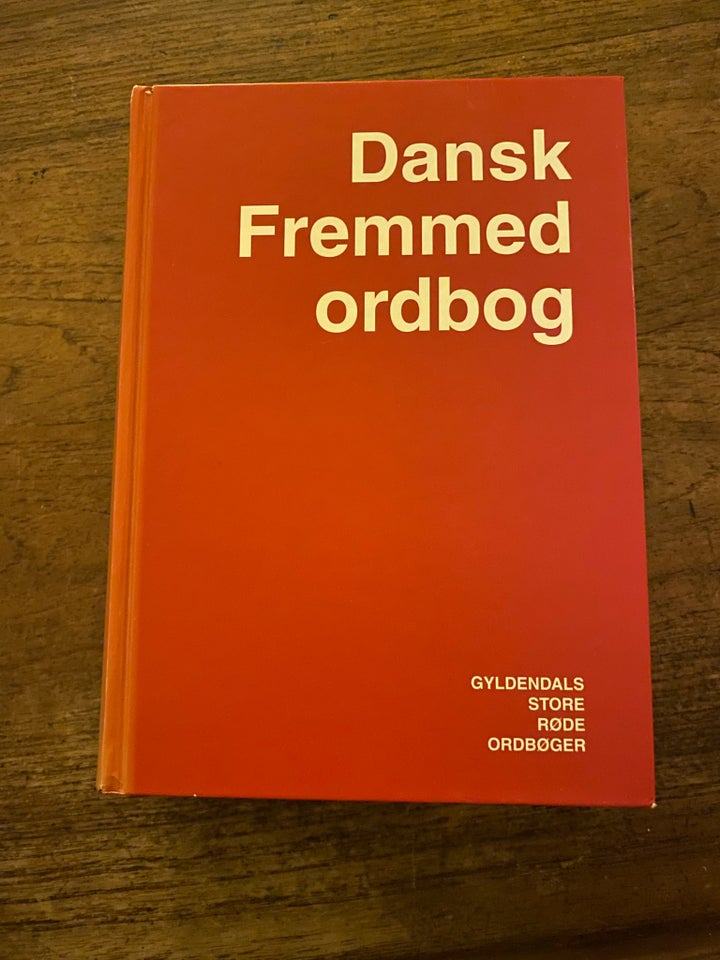 Dansk Fremmed ordbog (2005), emne: