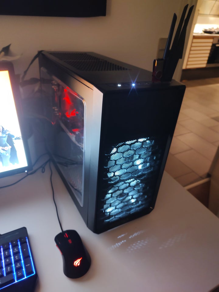 Andet mærke, Gamer pc setup sælges