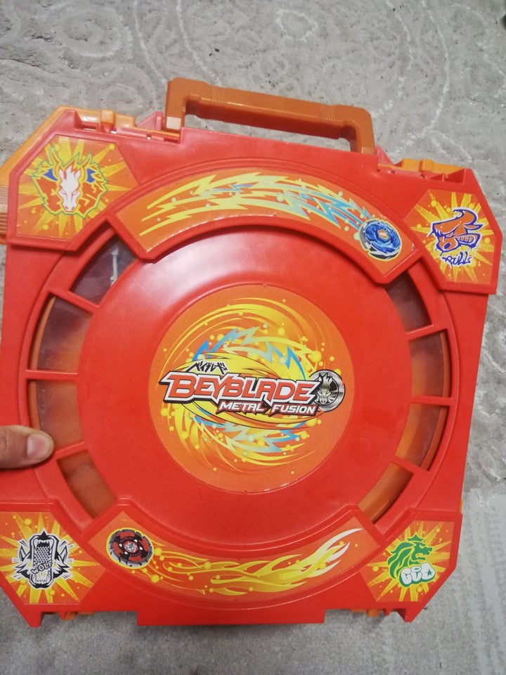 Andet legetøj, Beyblade, Hasbro