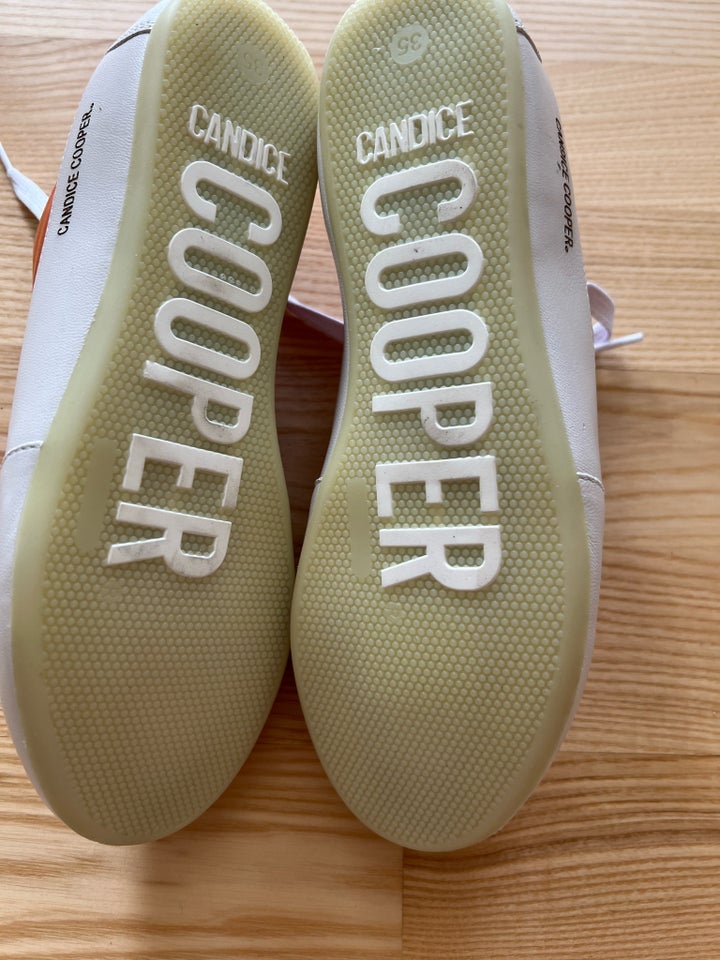 Sneakers, str. 35, Candice Cooper