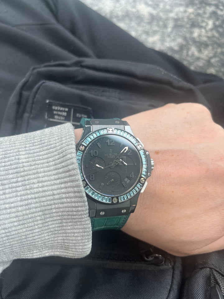 Unisexur, Hublot