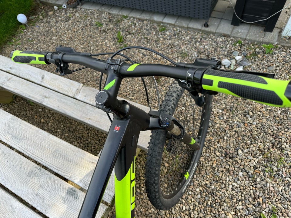 Cube Acid Eagle hardtail 19