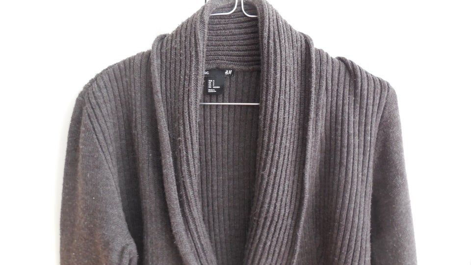 Cardigan, H  M, str. 36