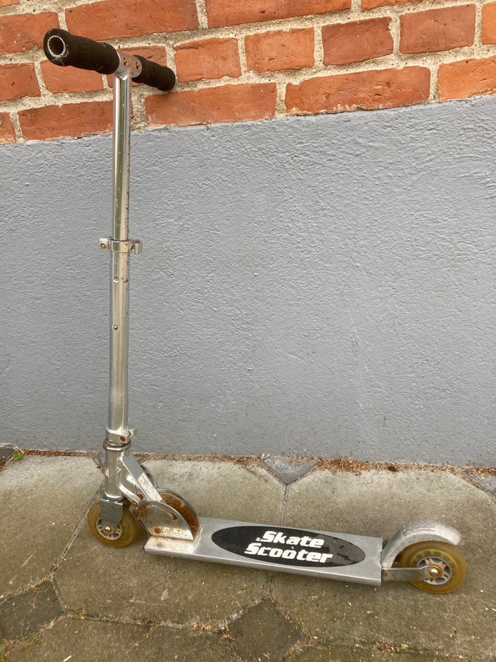 Løbehjul Skate scooter str