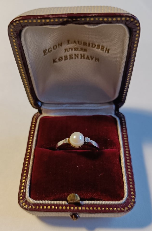 Fingerring, hvidguld