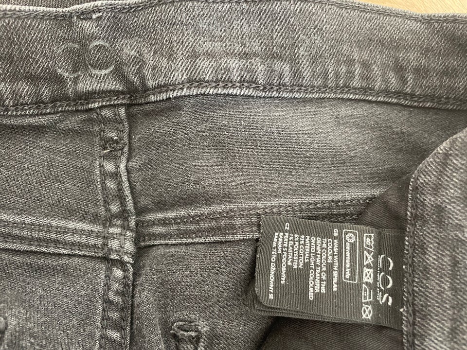 Jeans, COS, str. 27