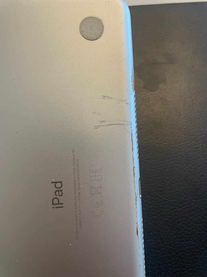 iPad 7 32 GB hvid