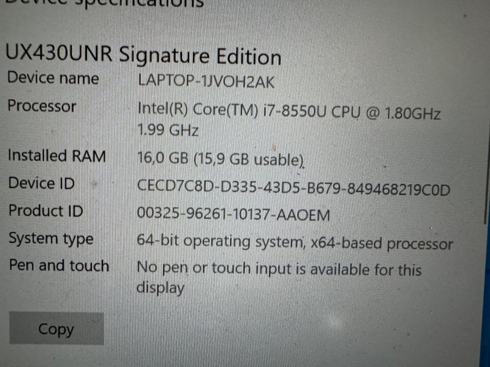 Asus UX430UNR Signature Edition,