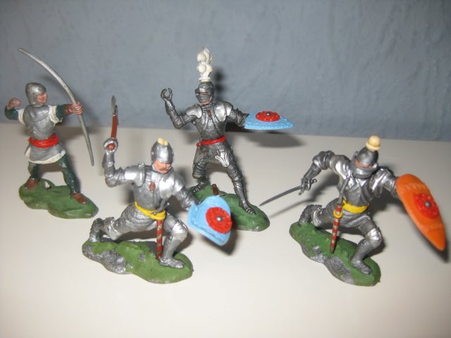 Figurer, Swoppet Knights,