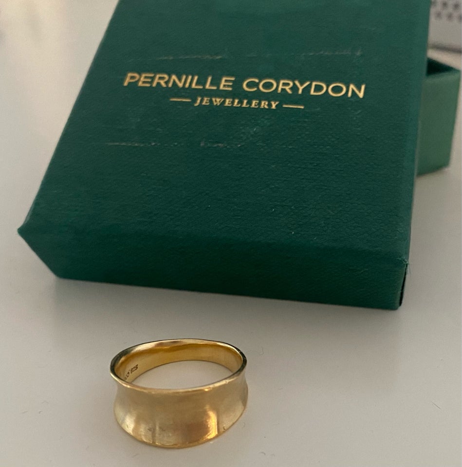 Ring, forgyldt, Pernille Corydon