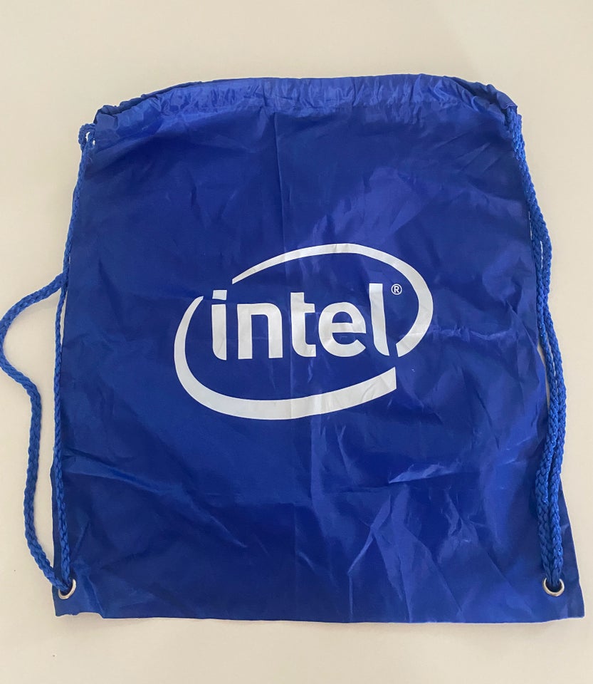 Gymnastiktaske, Intel