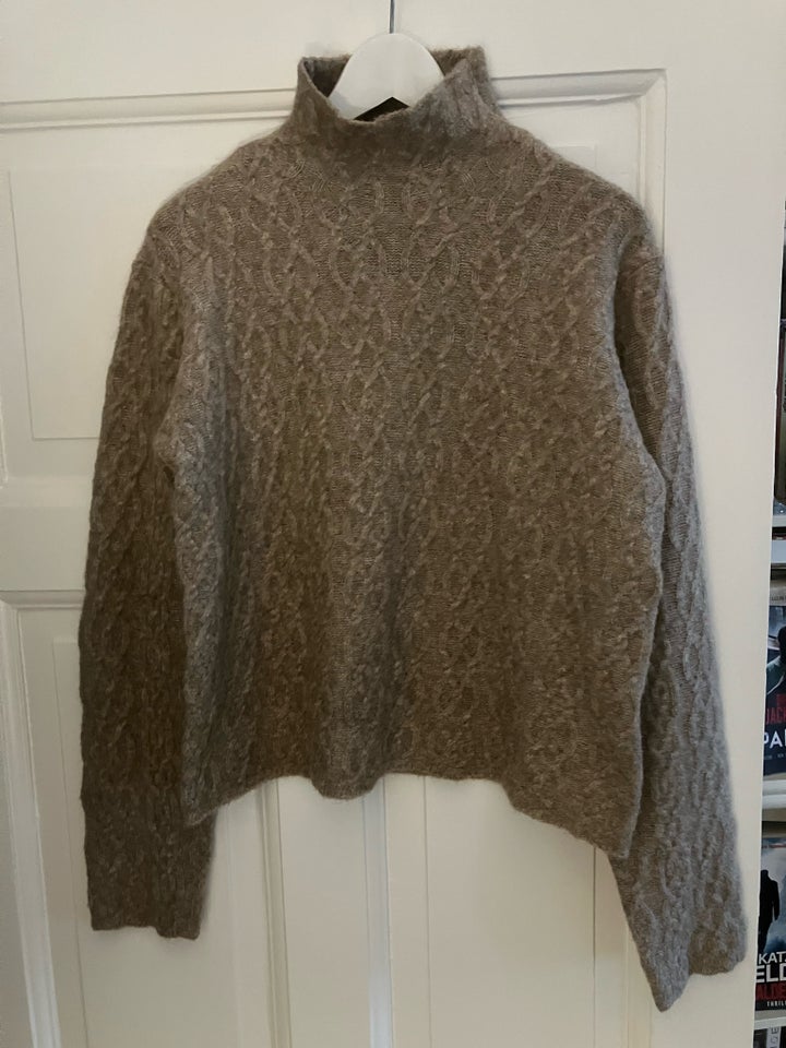 Sweater, Camilla Pihl, str. 40