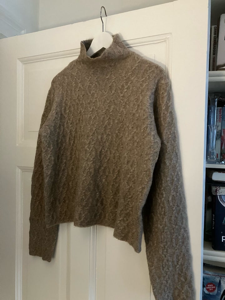 Sweater, Camilla Pihl, str. 40