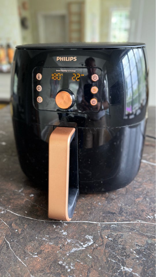 Premium Airfryer XXL 9867  Philips