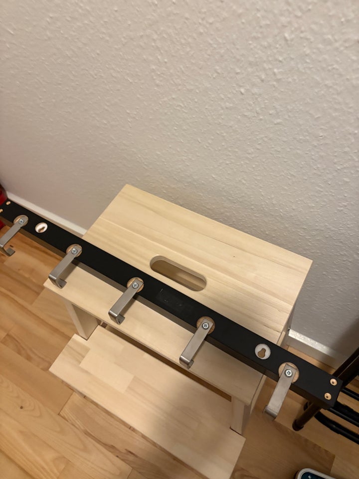 Knagerække, IKEA