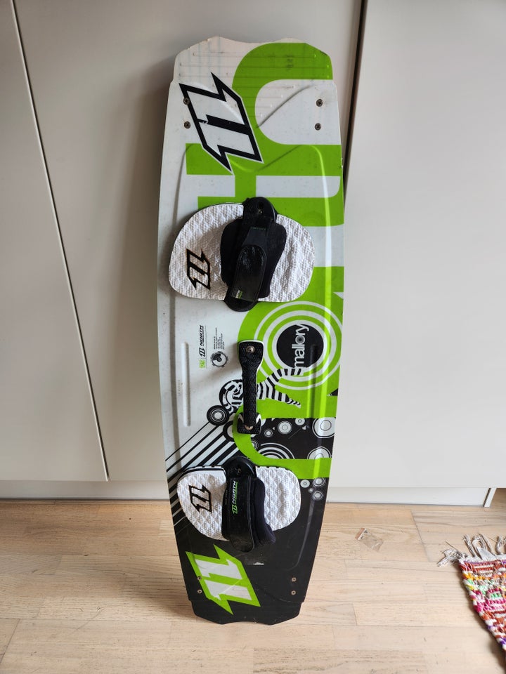 Waveboard Kiteboard str 130cm