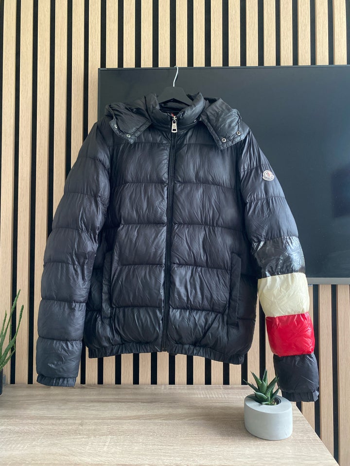 Jakke, str. M, Moncler