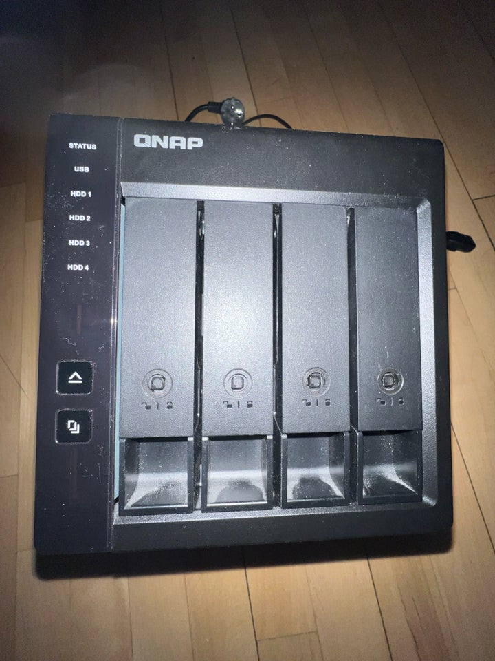 NAS, QNAP TR-004 , Perfekt