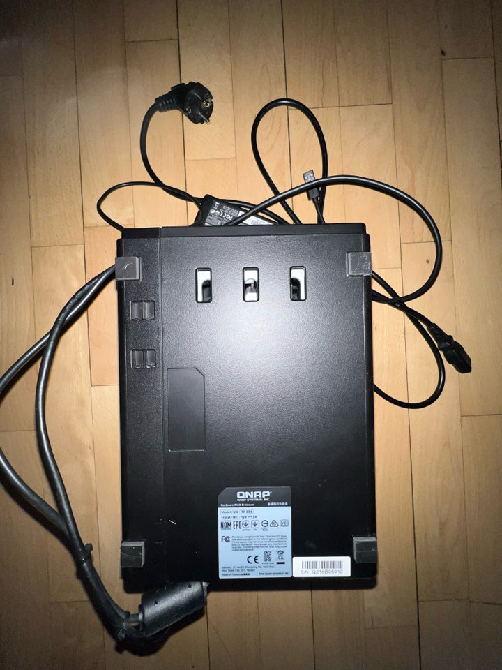 NAS, QNAP TR-004 , Perfekt