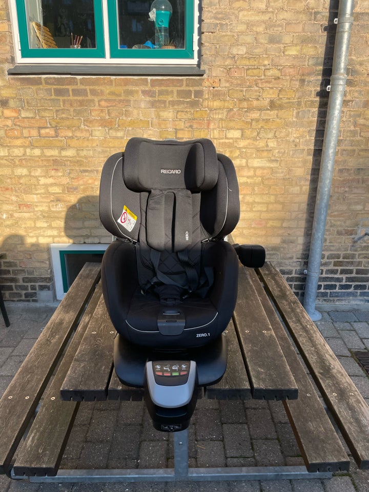 Autostol op til 18 kg  Recaro