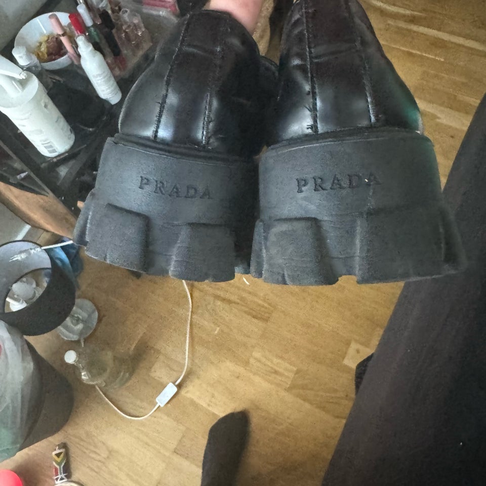 Loafers str 38 Prada