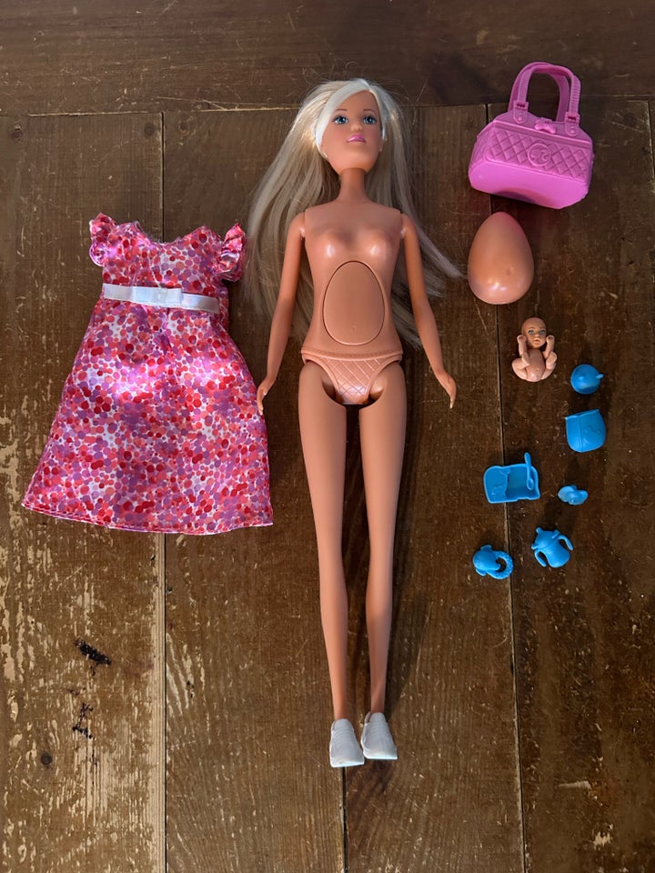 Barbie, Gravid dukke