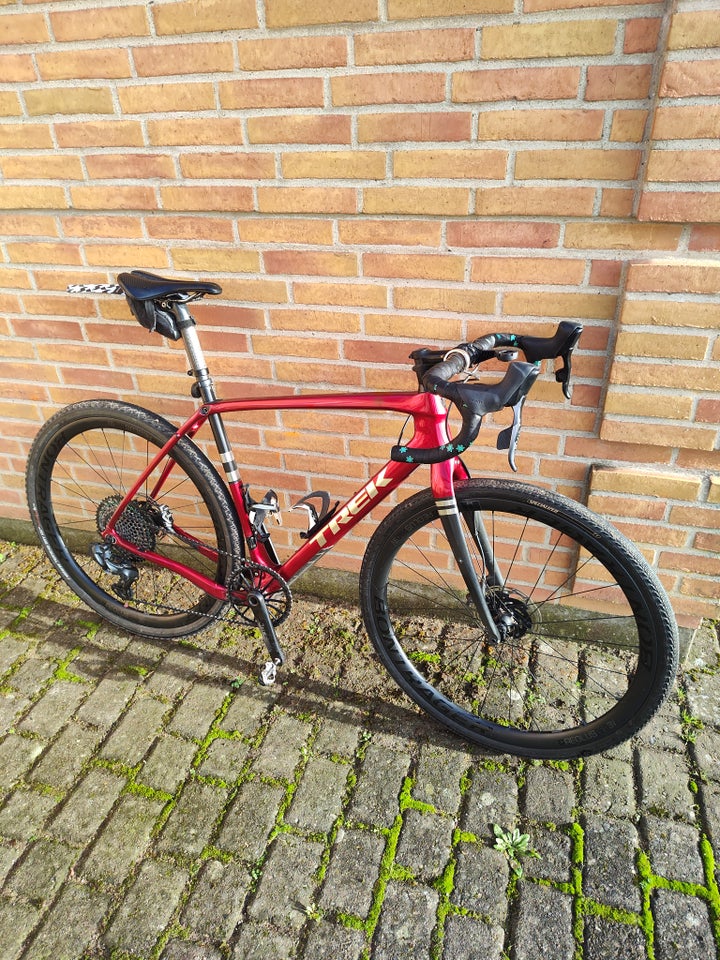 Herreracer, Trek Checkpoint sl 7,