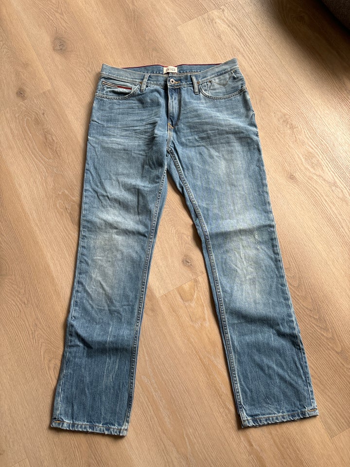 Jeans, Tommy Hilfiger, str. 33