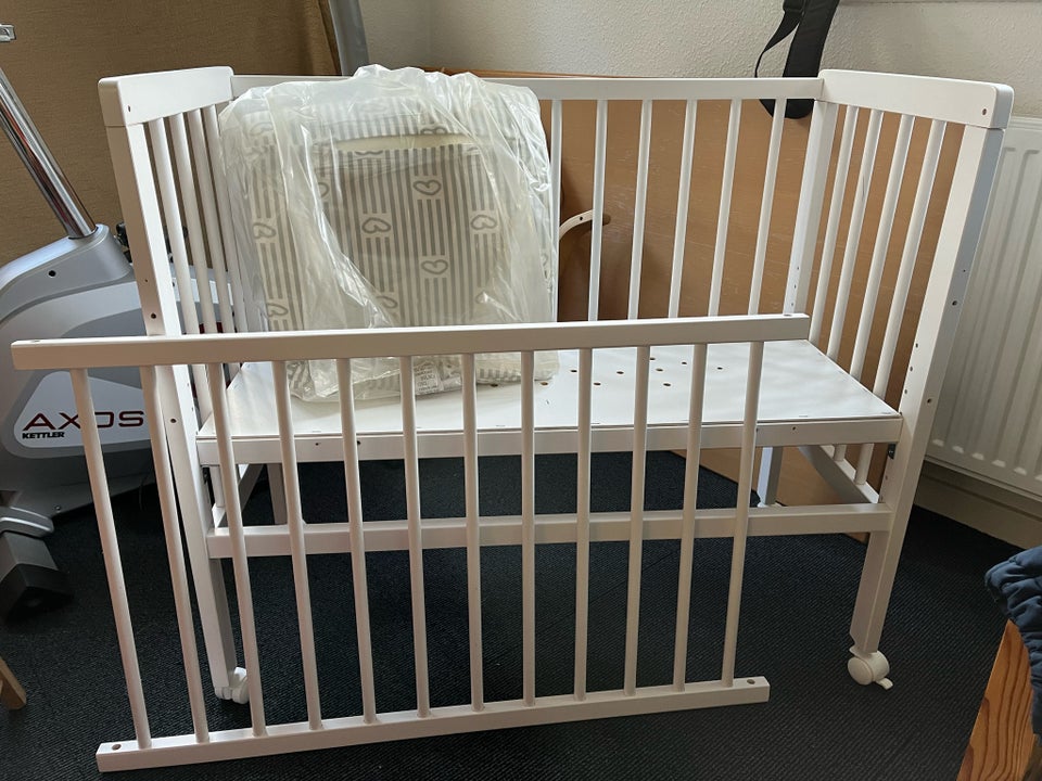 Tremmeseng, Bedside crib , b: 40 l: