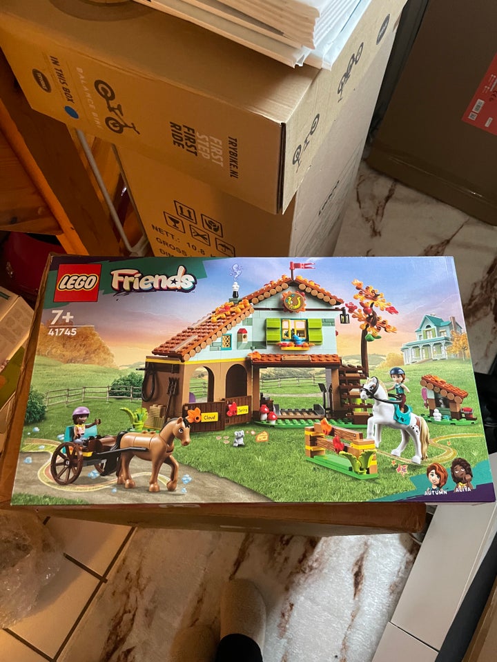 Lego Friends, 41745