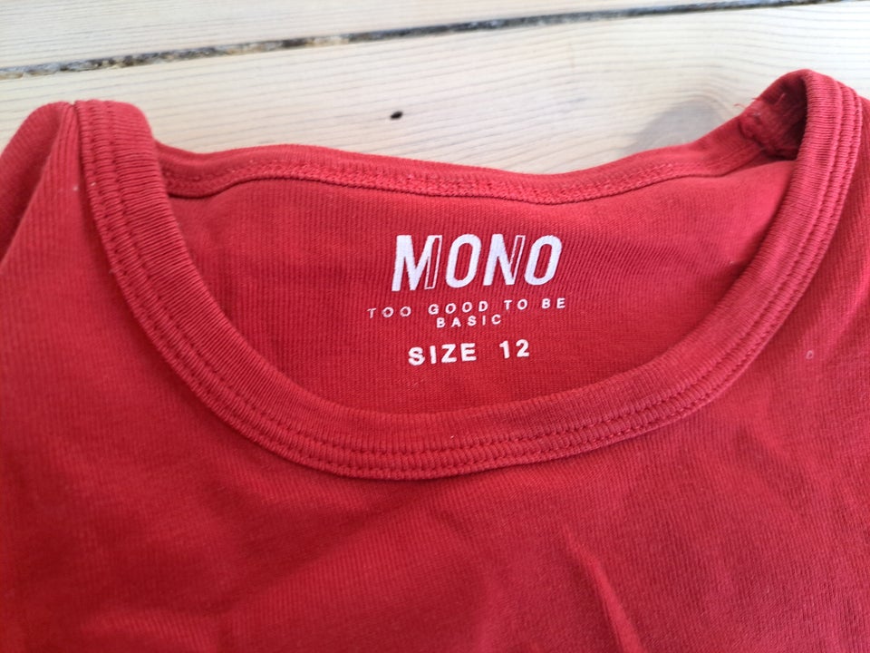 T-shirt, T-shirt, Mono