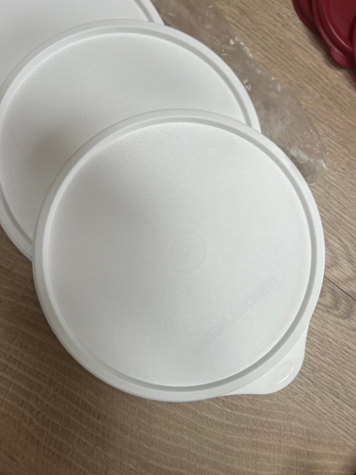 Låg Tupperware